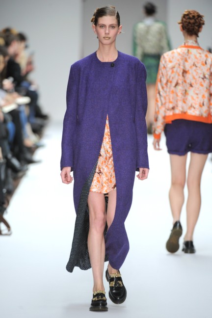 kinderaggugini-aw12-look-11