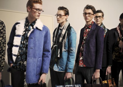 backstage-at-the-burberry-prorsum-menswear-autumn_winter-2015-sho_003