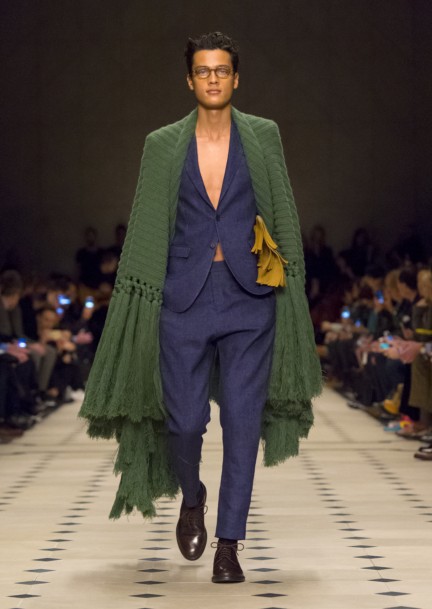burberry-prorsum-menswear-autumn_winter-2015-collection-look-1
