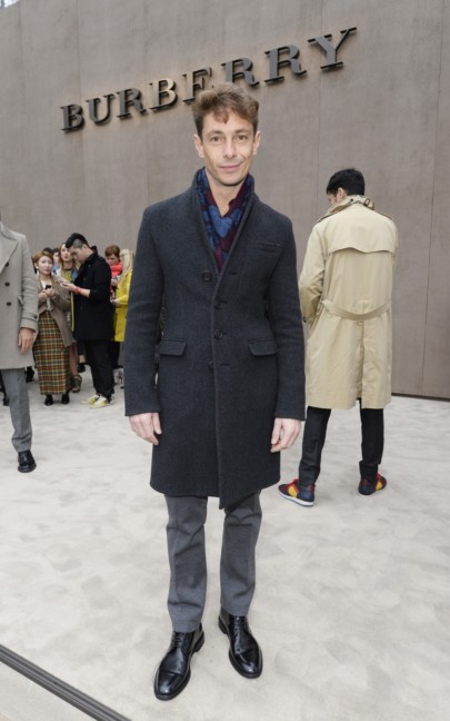 giorgio-pasotti-wearing-burberry-at-the-burberry-prorsum-autumn_winter-2015-show