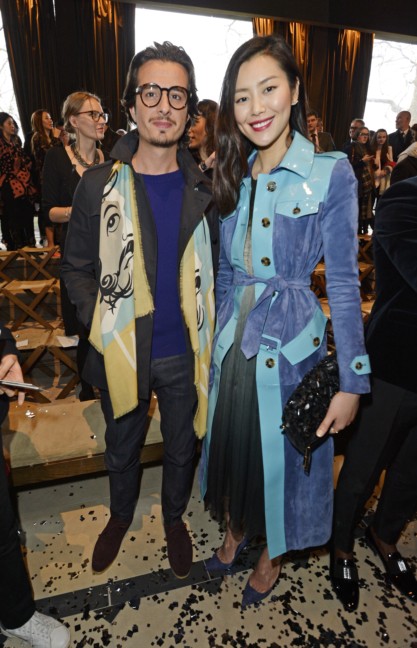 liu-wen-and-al-mustafa-wearing-burberry-at-the-burberry-prorsum-autumn_winter-2015-show