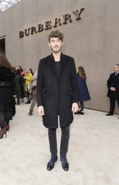 robert-konjic-at-the-burberry-prorsum-autumn_winter-2015-show