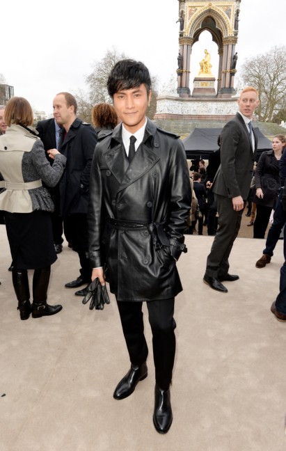 chen-kun-wearing-burberry-to-the-burberry-prorsum-menswear-autumn_winter-2014-sho_001