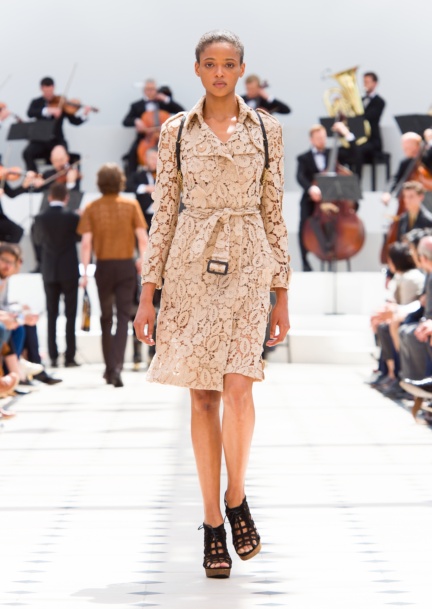 burberry-menswear-spring-summer-2016-collection-look-17