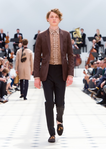 burberry-menswear-spring-summer-2016-collection-look-37