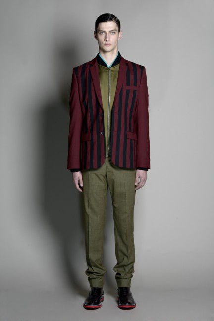 saunders_aw15_12