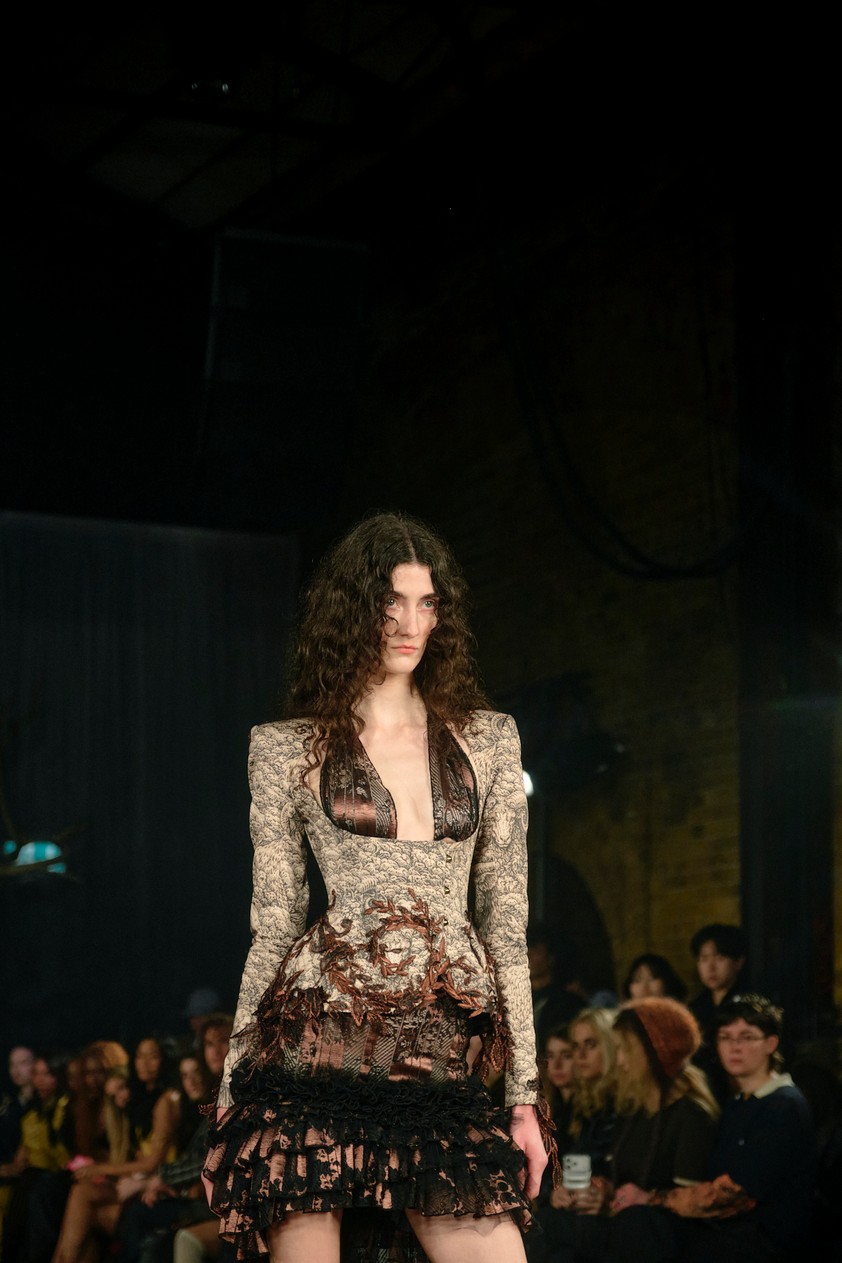 agro-studio-foh-eeva-rinne-british-fashion-council-415_press