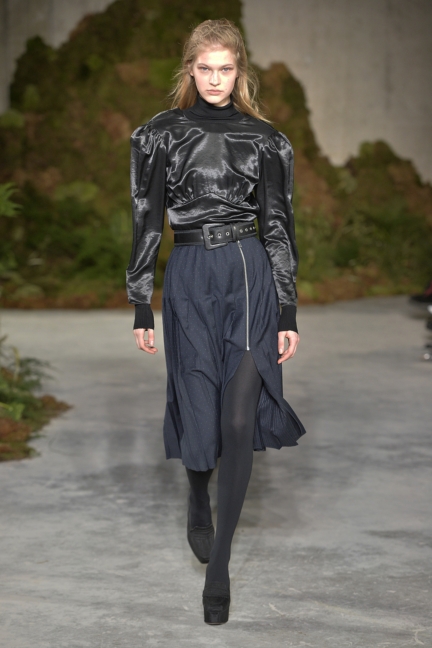 alexachung-aw19-look-04