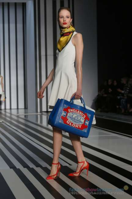 anya-hindmarch-london-fashion-week-autumn-winter-2014-00011