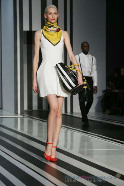 anya-hindmarch-london-fashion-week-autumn-winter-2014-00054