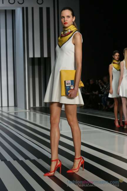 anya-hindmarch-london-fashion-week-autumn-winter-2014-00068