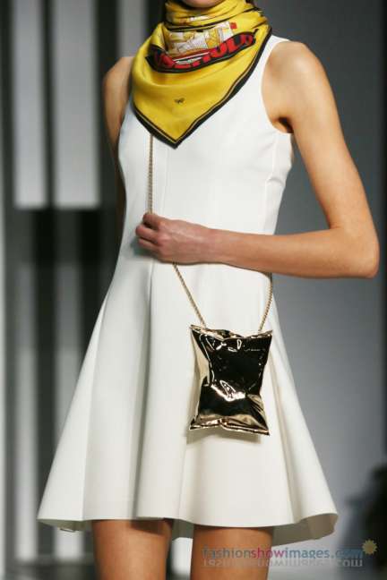 anya-hindmarch-london-fashion-week-autumn-winter-2014-00099