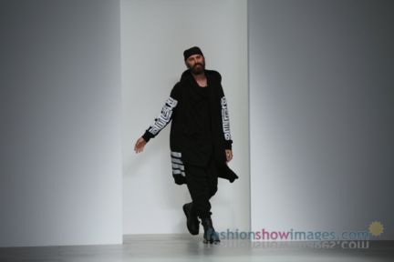 ktz-london-fashion-week-autumn-winter-2014-00156