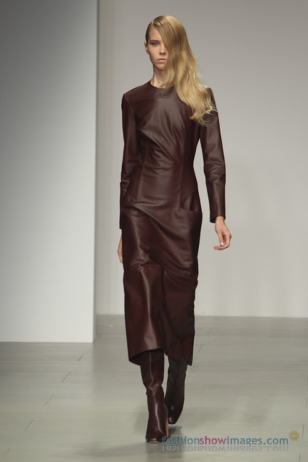 lucas-nascimento-londonfashionweek-autumnwinter-201400009