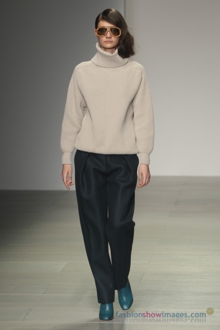 lucas-nascimento-londonfashionweek-autumnwinter-201400021