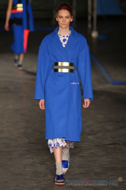 roksanda-ilincic-london-fashion-week-autumn-winter-2014-00019