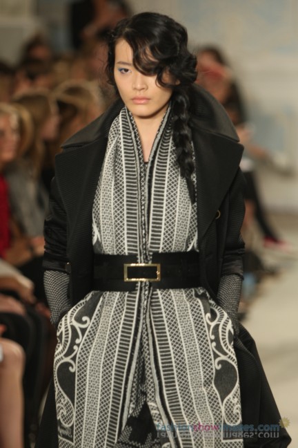 temperley-london-fashion-week-autumn-winter-2014-00036