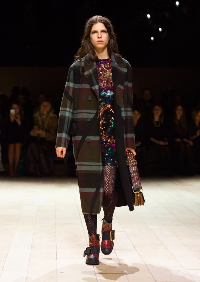 burberry-womenswear-february-2016-collection-look-5