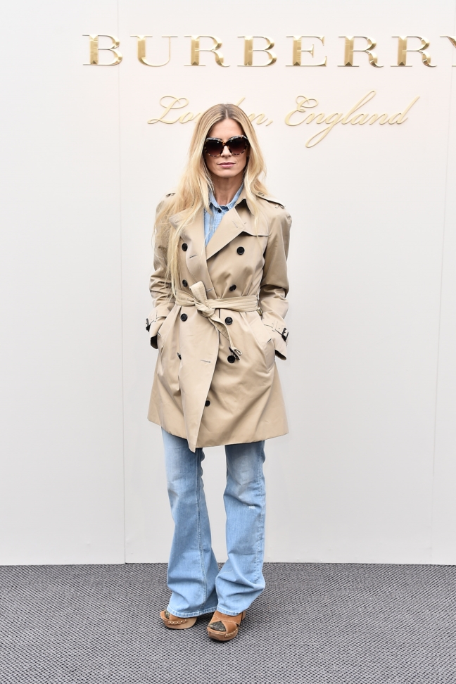 laura-bailey-wearing-burberry-at-the-burberry-womenswear-february-2016-show