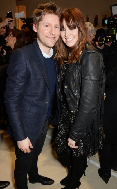 christopher-bailey-and-clare-maguire-backstage-at-the-burberry-womenswear-autumn_winter-2015-show