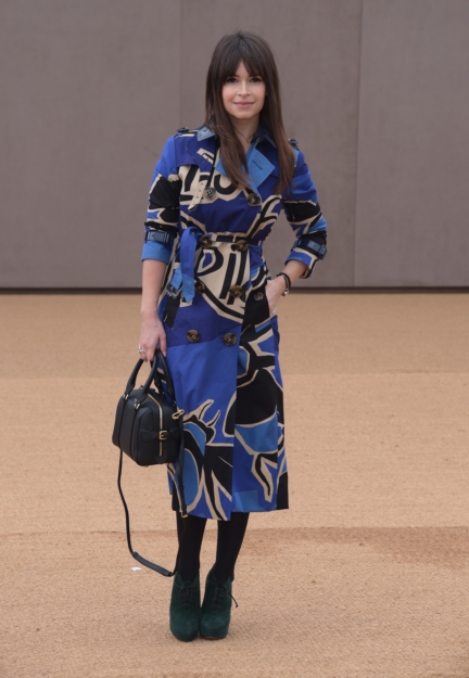 mira-duma-wearing-burberry-at-the-burberry-womenswear-autumn_winter-2015-show