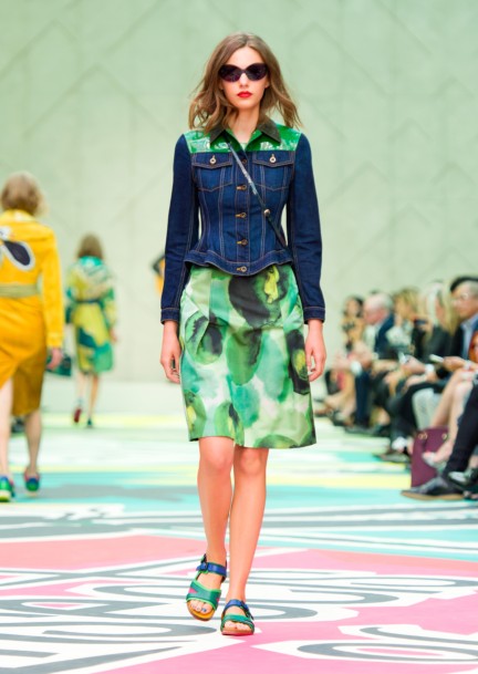 burberry-prorsum-womenswear-spring-summer-2015-collection-look-21