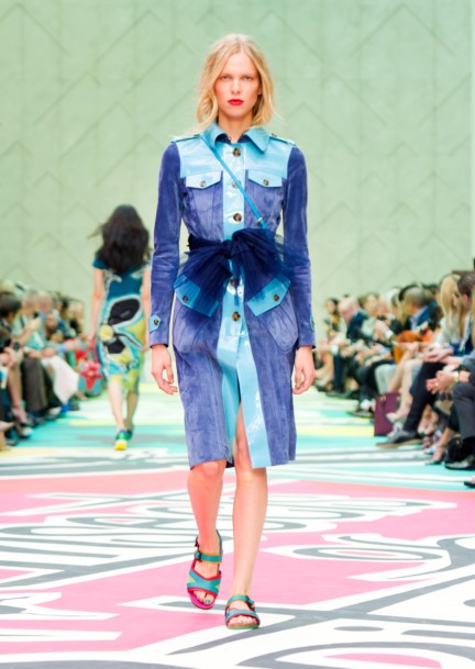 burberry-prorsum-womenswear-spring-summer-2015-collection-look-27
