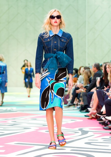 burberry-prorsum-womenswear-spring-summer-2015-collection-look-28