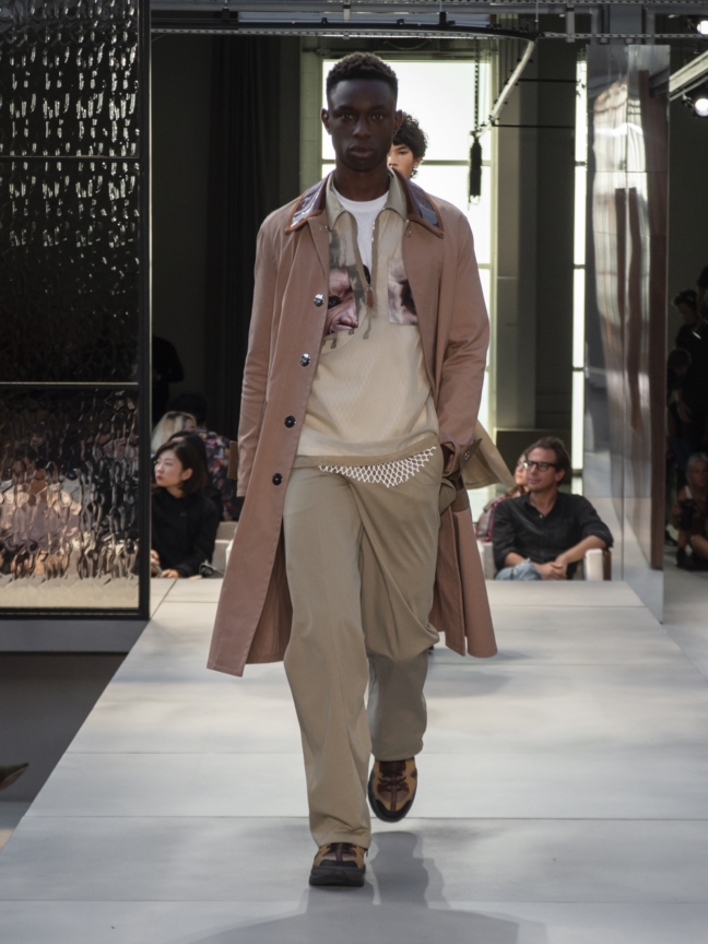 burberry-spring_summer-2019-collection-look-109