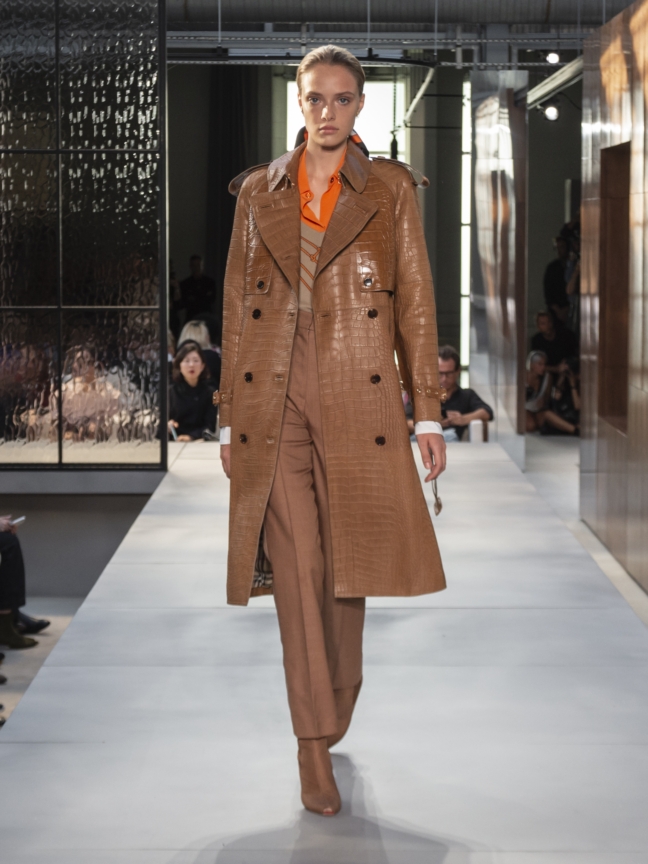 burberry-spring_summer-2019-collection-look-23