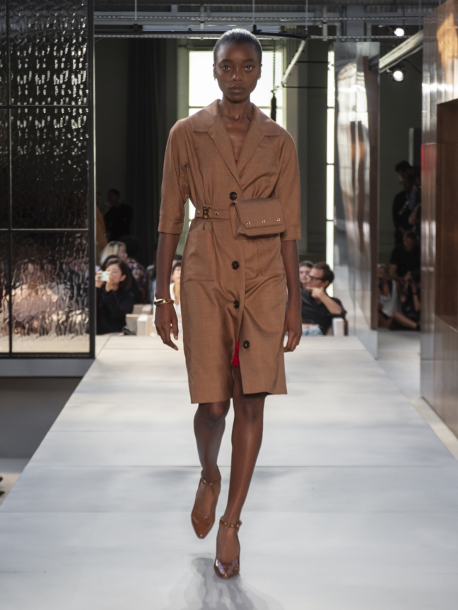 burberry-spring_summer-2019-collection-look-28