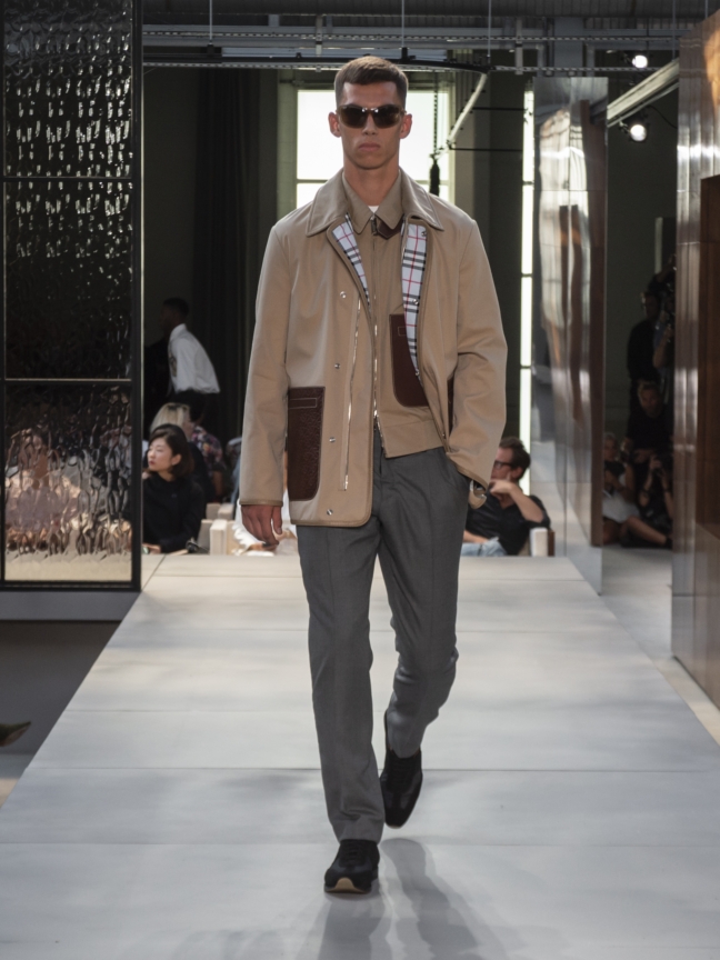 burberry-spring_summer-2019-collection-look-64