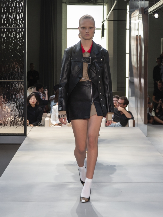 burberry-spring_summer-2019-collection-look-75