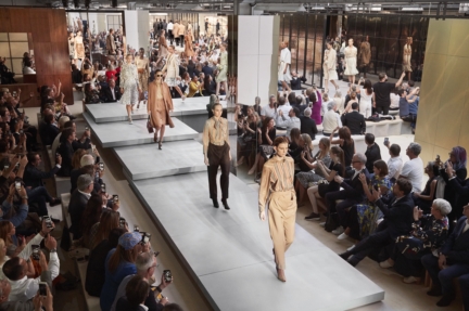 burberry-spring_summer-2019-show-finale_004