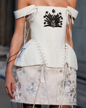 erdem-spring-summer-2026-details-16