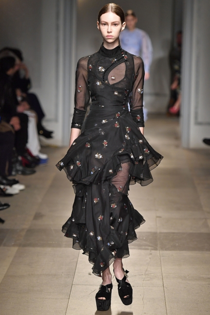 erdem-london-fashion-week-autumn-winter-17-14