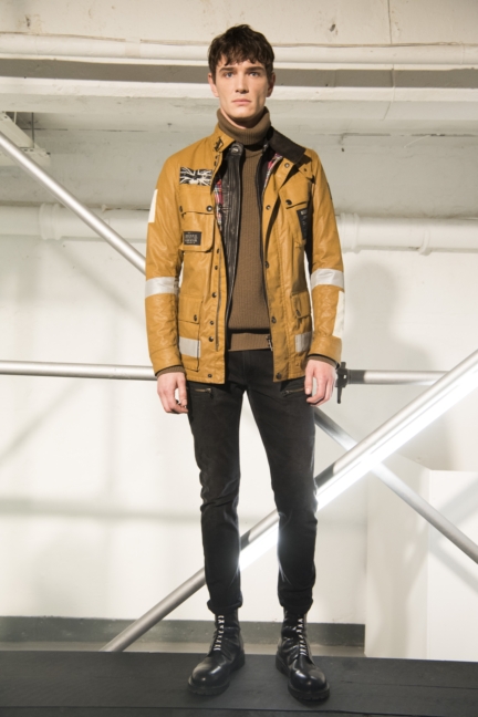 belstaff_aw18_look_16-jpg_4188