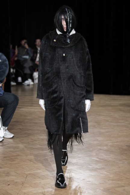 kiko-kostadinov-aw19-look-2