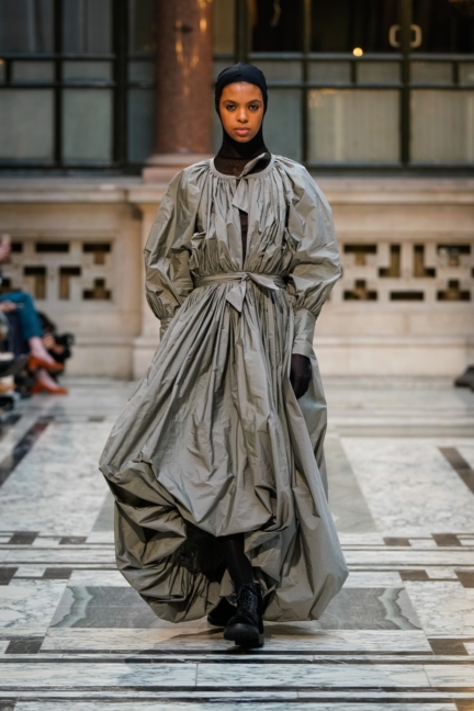 190215-molly-goddard-lfw-aw19-0653