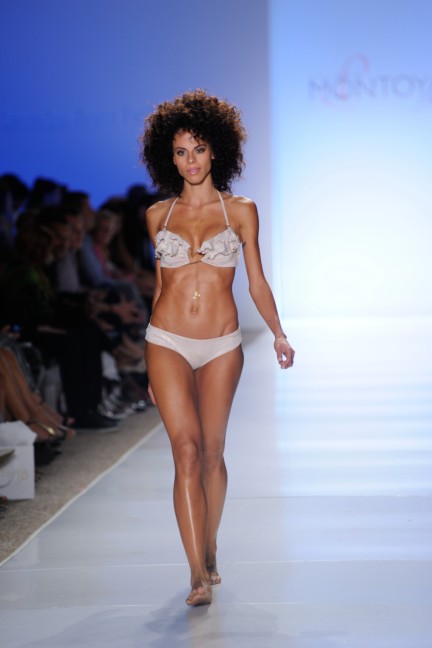 liliana-montoya-mbfw-miami-swim-2015-10