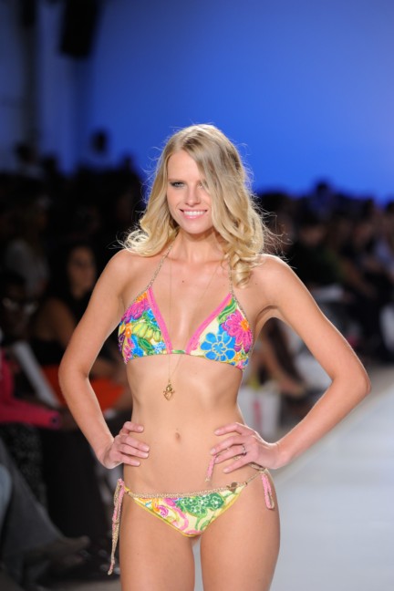 liliana-montoya-mbfw-miami-swim-2015-177