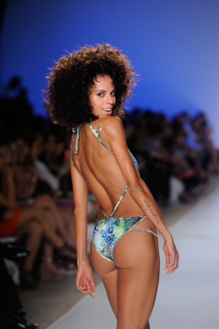 liliana-montoya-mbfw-miami-swim-2015-264