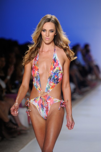 liliana-montoya-mbfw-miami-swim-2015-327