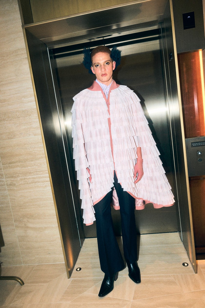 london-college-of-fashion-backstage-eeva-rinne-british-fashion-council-038_press