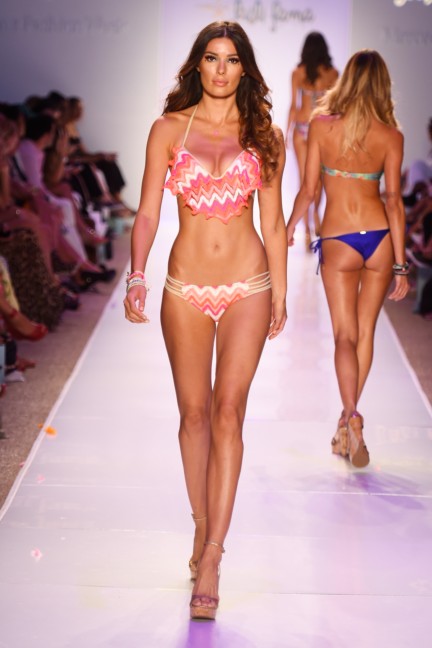 luli-fama-mercedes-benz-fashion-week-miami-swim-2015-runway-65