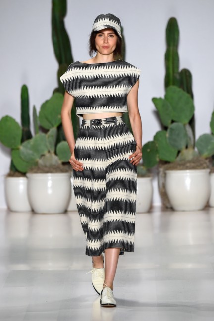 mara-hoffman-new-york-fashion-week-spring-summer-2015-runway-35