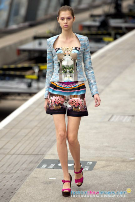 jack_hardy_lfw2010_dsc4143