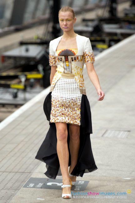 jack_hardy_lfw2010_dsc4281