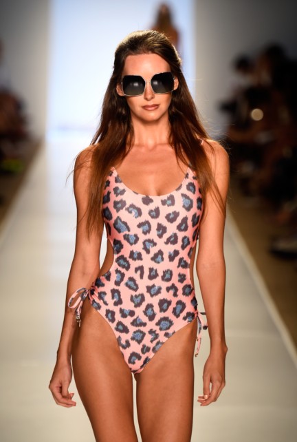 wildfox-mercedes-benz-fashion-week-miami-swim-2015-114