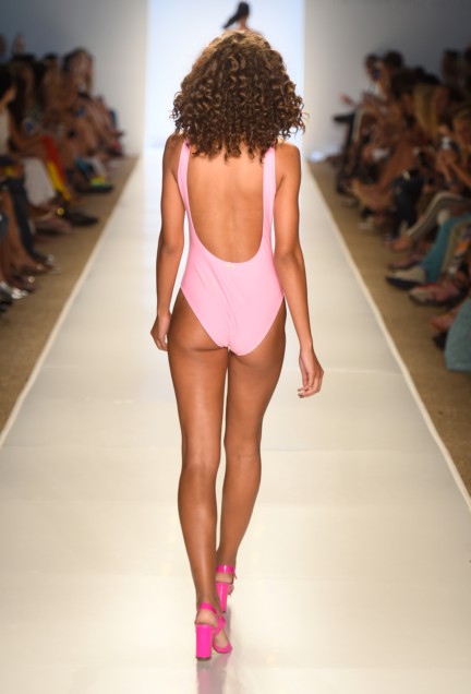 wildfox-mercedes-benz-fashion-week-miami-swim-2015-132